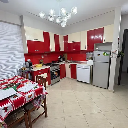 Lungo Appartament Avlonya